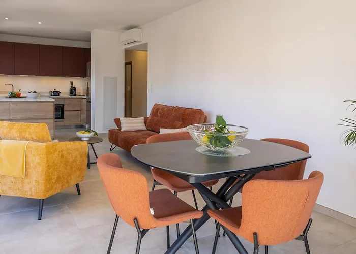 Casa Catalina Charme Contemporain A Lile-rousse Vakantiehuis *